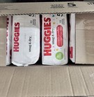Huggies Snug   Dry Diapers Size 5 27 lbs White Unisex 22 Count Mpn 51473