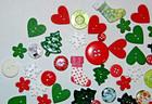 Lot Of 60 Christmas Buttons Novelty Sewing Crafts Scrapbook Wood   Plastic New 