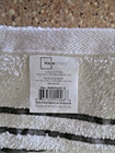 One Nwt Mainstay Bath Towels White With Machine  Embroidery  50 x25  New Cond 