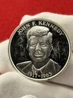 Vintage Marilyn Monroe   John F  Kennedy 1 Oz  999 Fine Silver Art Round
