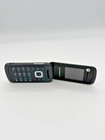 Motorola Flip Phone Mp3 2 0mp Camera Vintage Cell Phone Powers On     No Charger