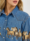 Sale  Women s Wrangler Horses Boyfriend Western Snap Shirt - 100  Authentic  New