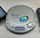 Vintage Sony Walkman Esp Max Grey Portable Cd Player D-f200 Works  tested 