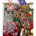 Christmas Findings Repurpose Lot Tree Vintage Broken Jewelry Craft Brooches