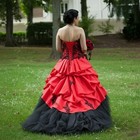 Red And Black Gothic Wedding Dresses Strapless Ruched Satin Vintage Victorian