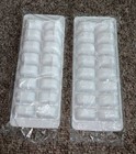 2 Rubbermaid Easy   release Ice Cube Trays