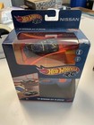 Hot Wheels Rc 2017 Nissan Gt-r     1 64 Scale Car With Track Adapter  damaged Box 