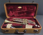 Vtg Vega Power Model Bb a Trumpet   2 Mouthpieces   2mutes   Original Case