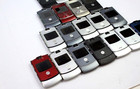 Lot Of 19 Not Working Motorola Flip Phones V3 Seling As Is
