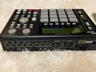 Akai Mpc1000 Music Production Sampler Sequencer Pad Trigger Unit Japan Used