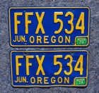 1974 Oregon License Plate Plates Pair   Set