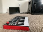 Akai Professional Mpk Mini Play Mk3 Portable 25-key Keyboard