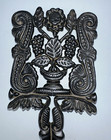 Vintage Wilton 7  X 4  Black Cast Iron Grapes   Leaves Trivet