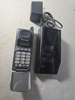 Rare Vintage Motorola Flip Cell Phone W  Overnight Charger