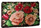 Vintage Handmade Floral Latch Hook 1970s Pink And Red 29x21 In See