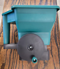 Landscapers Slect Hyg-03d Easy Hand Held Broadcast Grass Seed Spreader 6777445