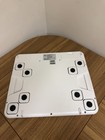 A d Medical Uc-355pbt-civ Bluetooth Smart Digital Scale 550 Lb White Continua