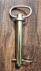 Round Handle Hitch Pin 3 4     4 5  With Bridge Pin In Zinc Coated Steel