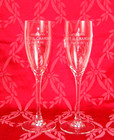 Moet   Chandon Etched Crystal Clear Glass Champagne Flutes W Box Set Of 2