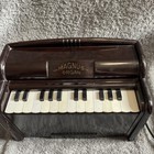 Magnus Organ Mini Model  1510 Mid-1950s Black Bakelite 15 Key Tabletop Read