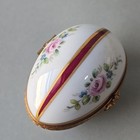 Vintage Limoges France Hand Painted Porcelain Oval Trinket Box 2 5  L