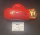 Muhammad Ali Signed Everlast 12 Oz Boxing Glove 