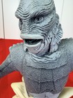 Diamond Select Creature From The Black Lagoon B w Bust Bank Universal Monsters