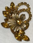 Vintage Juliana D e Golden Topaz Glass Rhinestone Flower Wreath Brooch Pin 2 5   