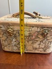 Vtg 70  Floral Tapestry Train Case Presto Locks Vanity Travel Makeup Luggage Bag
