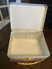 Vintage 1973 Peanuts By Schulz Charlie Brown Metal Lunch Box - Nice Inside