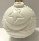 Vintage Moon   Stars White Milk Glass Embossed Lightning Rod Ball