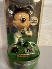 Disney Bobble Dobble Mickey Mouse   clean Up Mickey   Yankees Bobble Head New