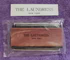 The Laundress New York - Sweater Comb - Removes Pills  Lint   Fuzz - Wood - New