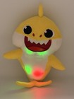 Pinkfong Baby Shark Singing Plush Tested Works   5 Finger Puppet Family Lot