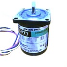 1pc Oriental 2rk6gn-cw2l 2rk6gncw2l Motor New In Box Expedited Shipping