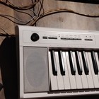 Yamaha Np-12 Piaggero 61-key Electronic Keyboard White Built-in Speaker