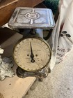Antique Vintage 24 Lb Pound Columbia Family Scale Landers  Frary   Clark Usa