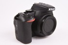 Nikon D5600 24 2mp Digital Slr Camera Body Shutter Count 17 000  t-78501