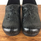 Dansko Clogs Womens 40 9 5-10  Black Floral Embossed Leather Shoe Slip Resistant