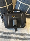 Lowepro Adventura Sh 110r Ii Shoulder Bag New With Tags   l X W X H  4 30 X 7 50