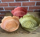 Set Of  Three Vantage Wicker Baskets Decor  In Pale Red Green And Orangs