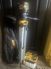 Dewalt  Laser Level With Tripod And Case