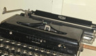 Antique Royal Manual Typewriter     Vintage Black Collectible Type Writer
