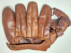1940s Wilson 625 Glove Vintage Outward Seam Baseball Split Finger Dick Wakefield