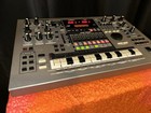 Roland Mc-505 Groovebox Music Sequencer   Sound Module