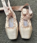 Girls  Pink Ballet Pointe Slippers Professional Size 1-free Ship