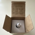Le Creuset Stoneware Pie White Bird Baking Funnel   500   F   New In Box