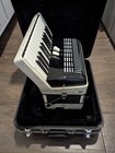 Hohner Amica Ii 48 Piano Accordion 48 Bass 26 Treble Keys White black W  Case