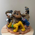 Dinoland Usa Clock  untested  Animal Kingdom Dig In Boneyard