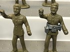Mpc Ringhand Army Soldier Plastic Figures W  Accessories Vintage Lot Of 12